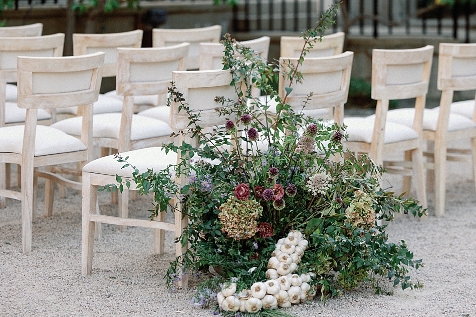 Fall floral with garlic